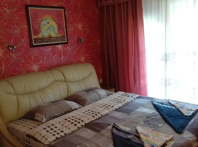 Апартамент златна дюна-фешева