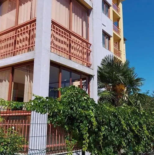 златна дюна-фешева Апартамент Несебър